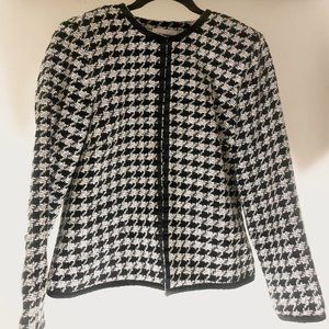 VINTAGE C.M. SHAPES HOUNDSTOOTH BLAZER SIZE MEDIUM (M)- BLACK/WHITE